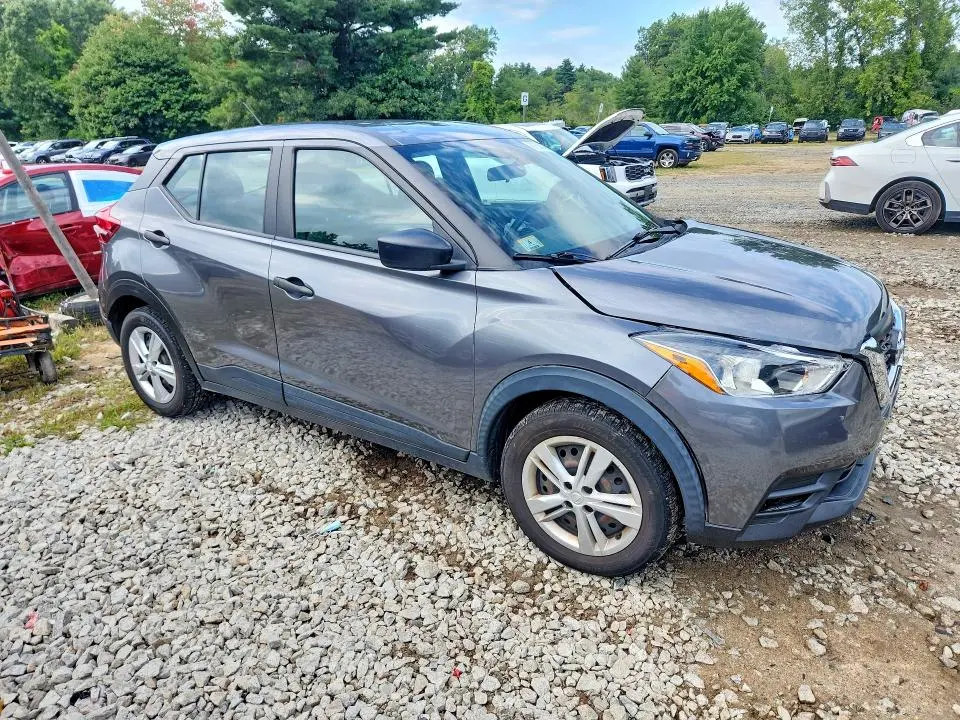 2020 NISSAN KICKS S  