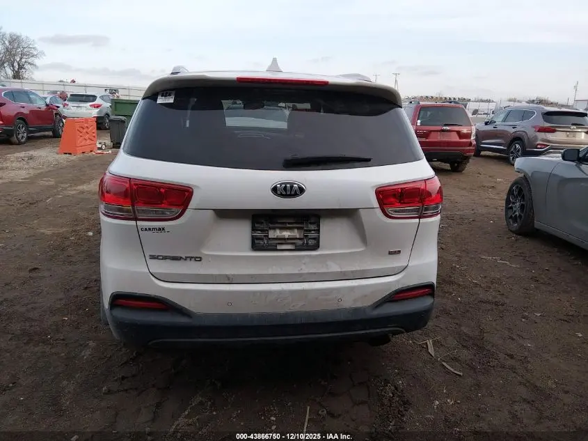 2017 KIA SORENTO 2.4L LX