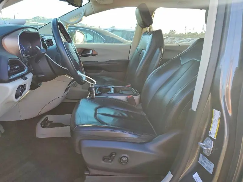 2017 CHRYSLER PACIFICA TOURING L  