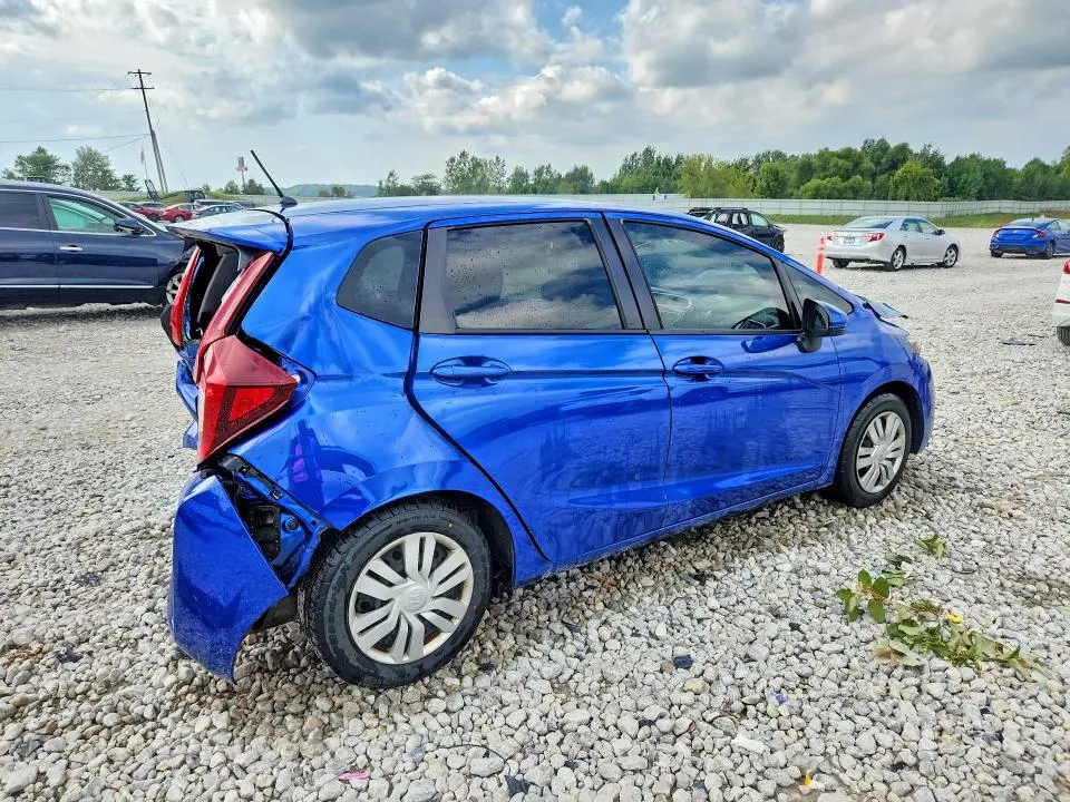 2016 HONDA FIT LX  