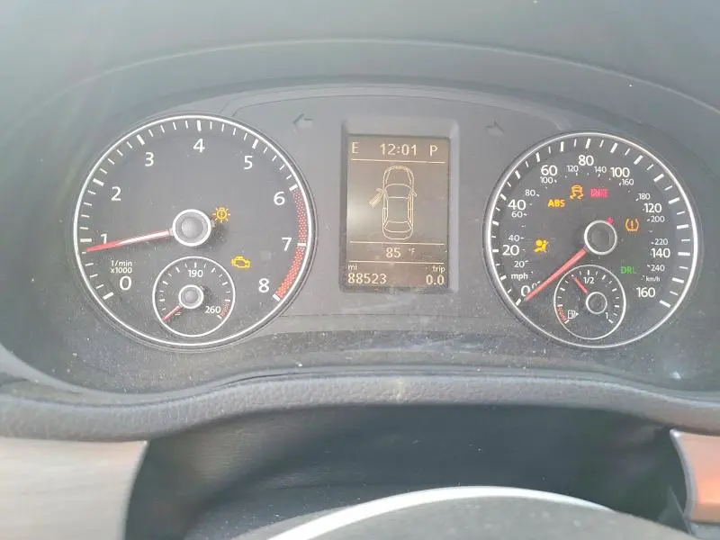 2014 VOLKSWAGEN PASSAT SE  