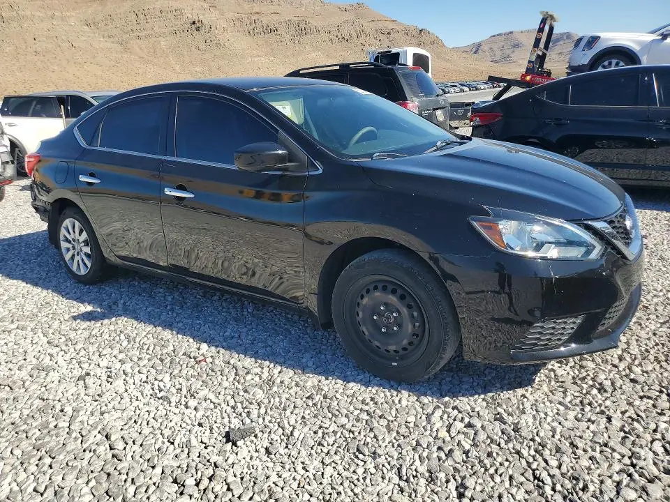 2017 NISSAN SENTRA SV  