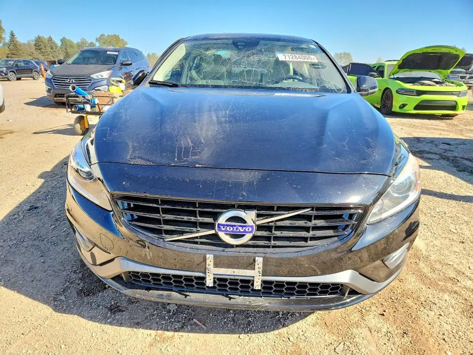 2017 VOLVO S60   