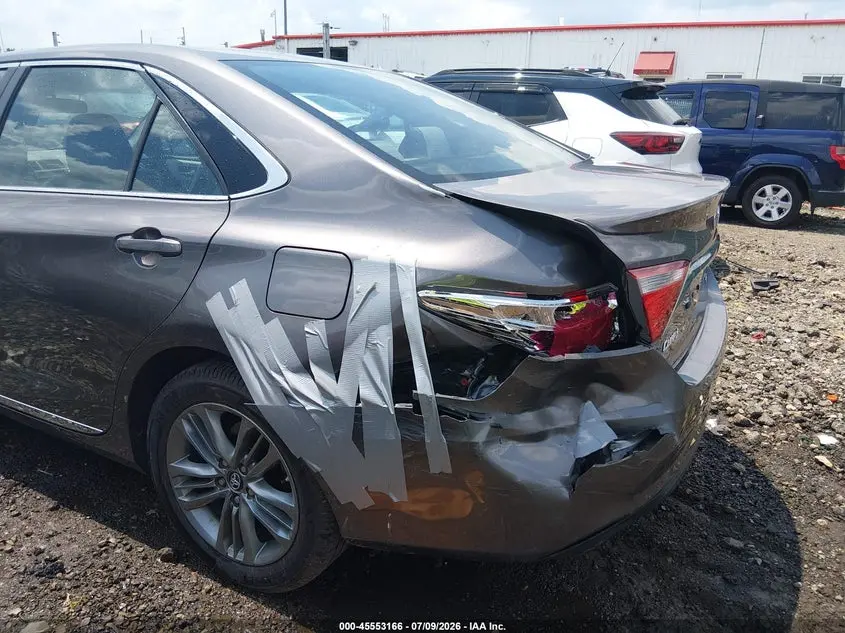 2017 TOYOTA CAMRY SE