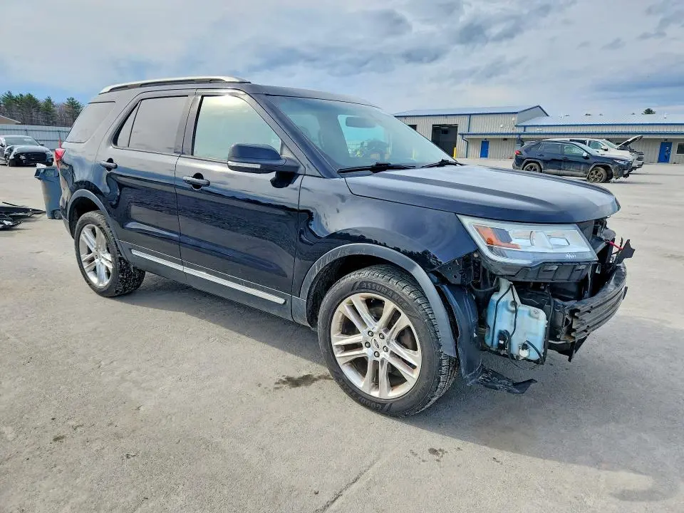 2016 FORD EXPLORER XLT  