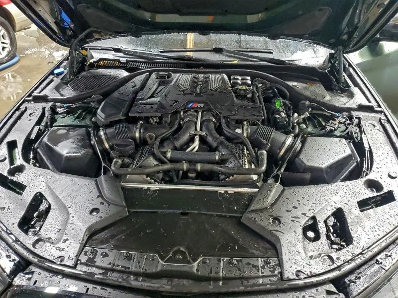 2023 BMW M5   