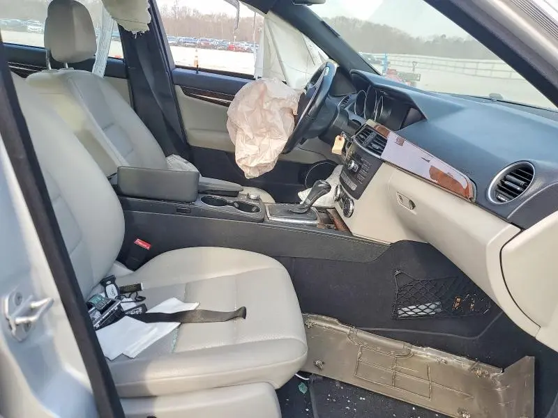 2013 MERCEDES-BENZ C 250  