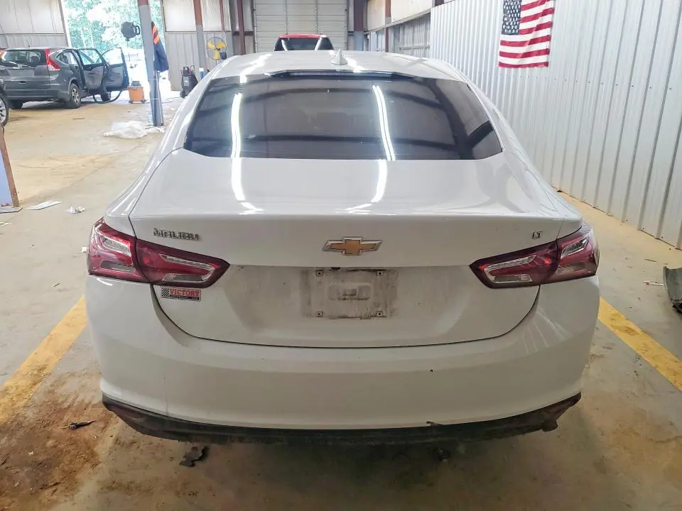 2022 CHEVROLET MALIBU LT  