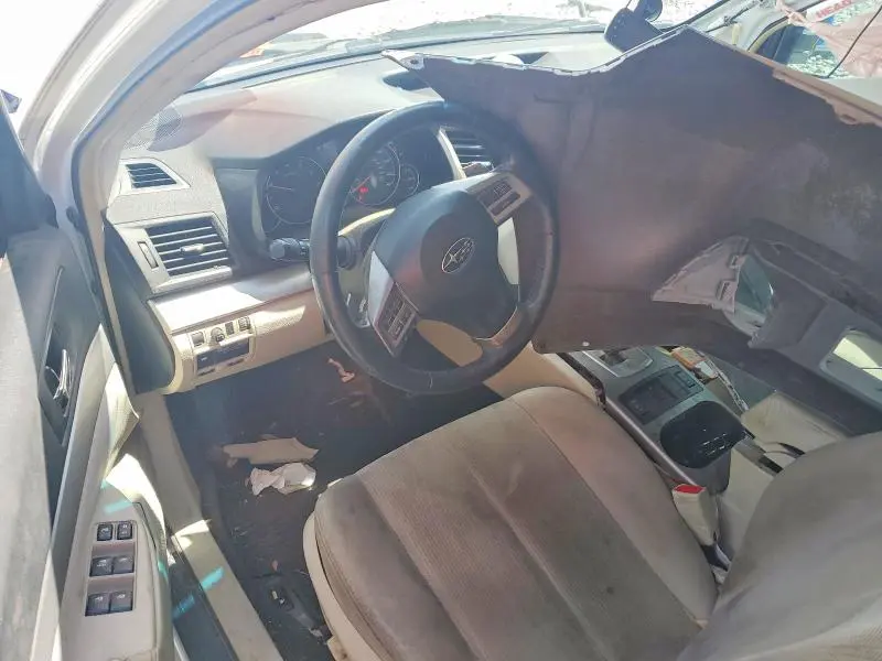 2013 SUBARU LEGACY 2.5I PREMIUM  