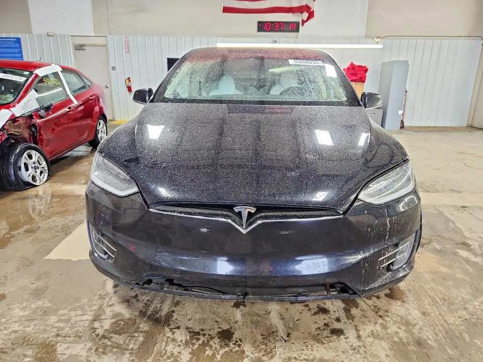 2016 TESLA MODEL X   