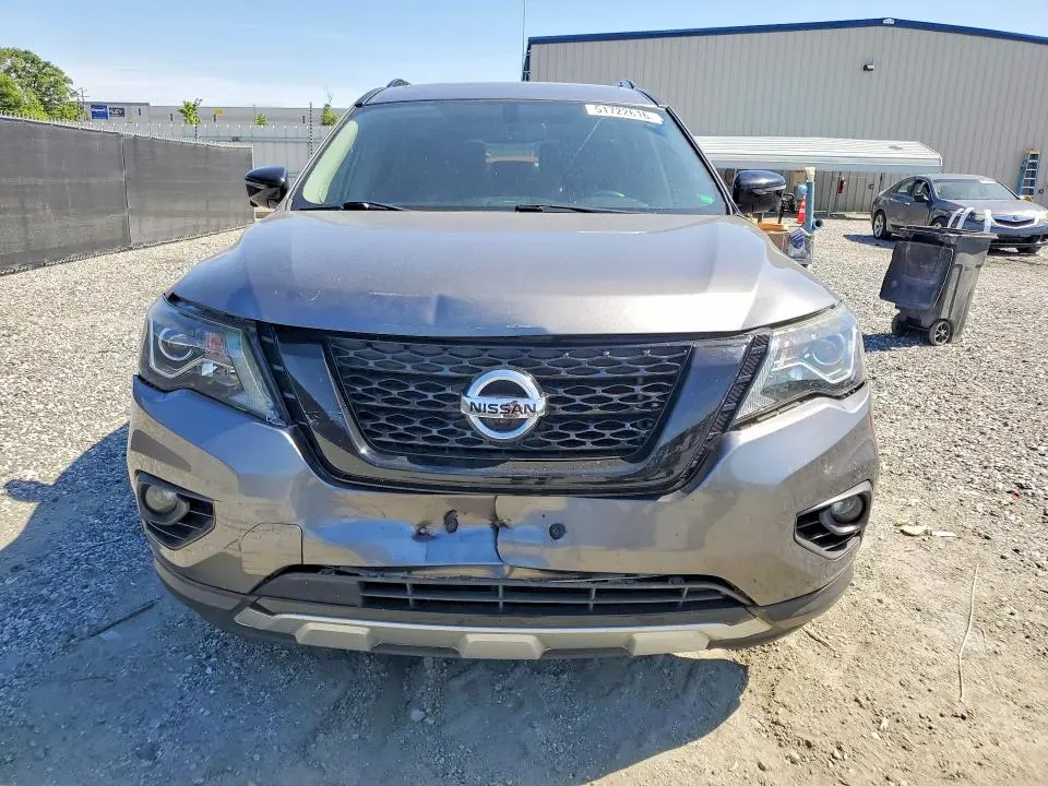 2019 NISSAN PATHFINDER SL  
