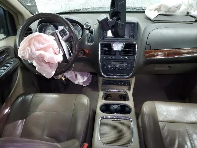 2011 CHRYSLER TOWN & COUNTRY LIMITED  