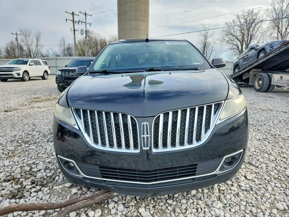 2011 LINCOLN MKX   