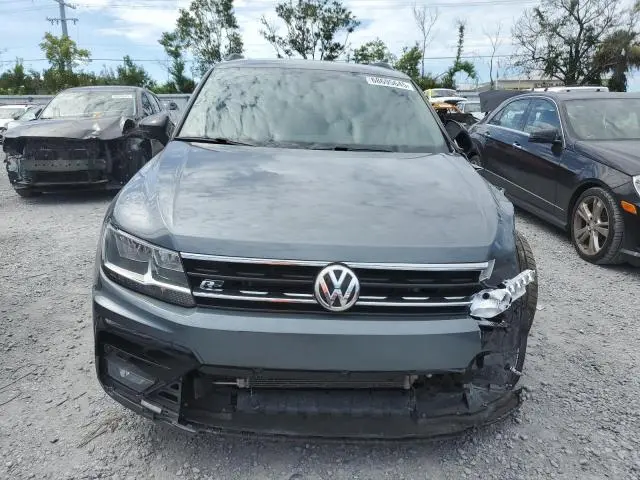 2020 VOLKSWAGEN TIGUAN SE  