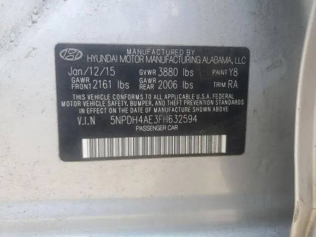 2015 HYUNDAI ELANTRA SE  