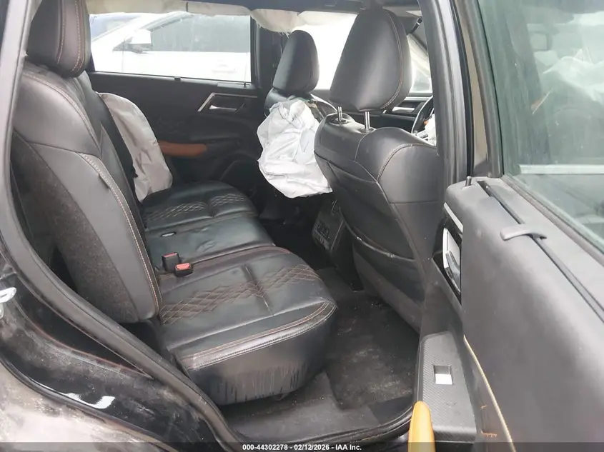 2022 MITSUBISHI OUTLANDER SEL 2.5 S-AWC/SEL LAUNCH EDITION S-AWC/SEL SPECIAL EDITION S-AWC