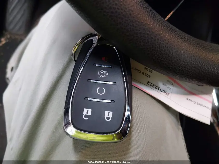 2018 CHEVROLET CRUZE LT AUTO