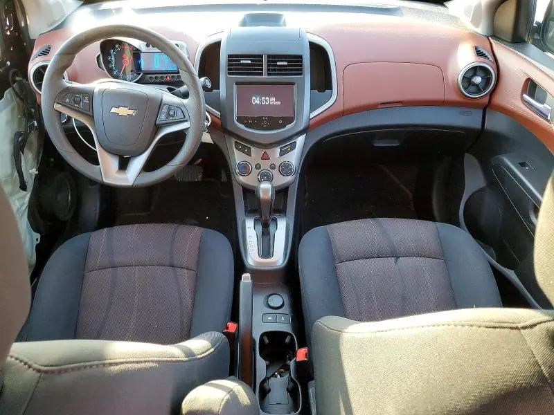 2016 CHEVROLET SONIC LT  