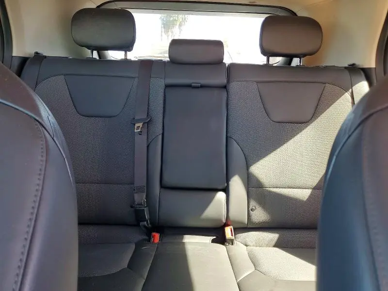 2023 KIA NIRO EX  