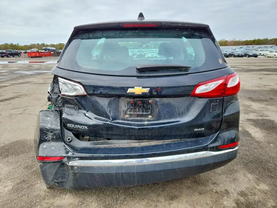 2018 CHEVROLET EQUINOX LS  