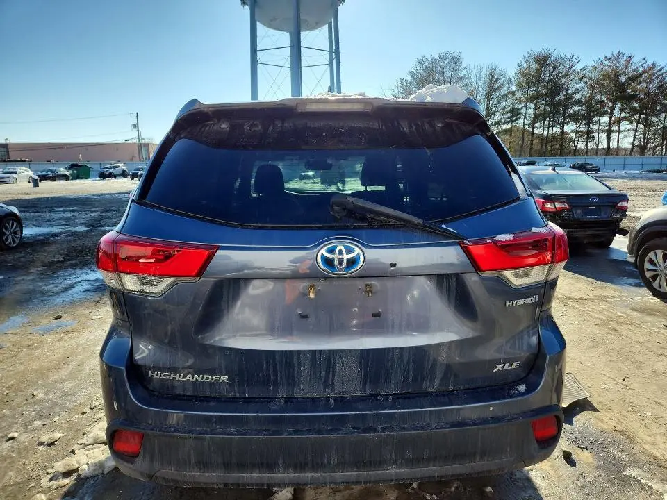 2018 TOYOTA HIGHLANDER HYBRID  