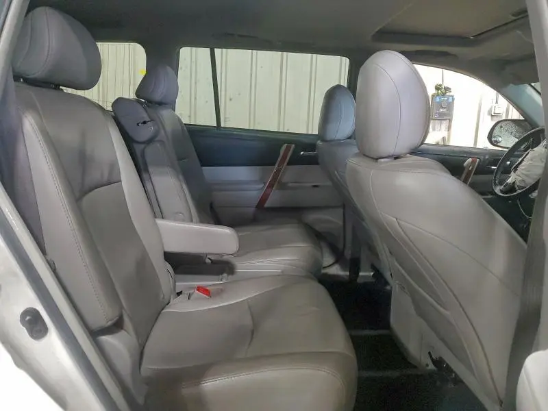 2012 TOYOTA HIGHLANDER LIMITED  