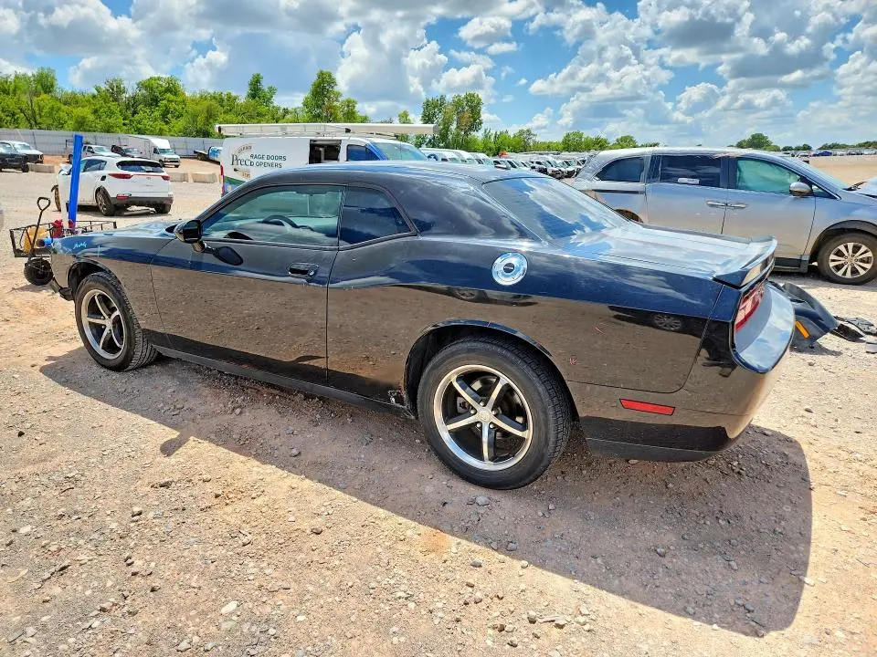 2010 DODGE CHALLENGER SE  