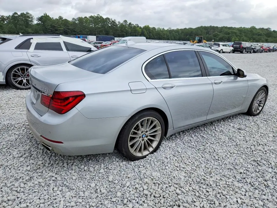 2013 BMW 750 I  