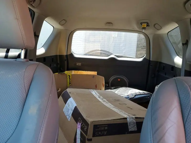 2011 TOYOTA RAV4 LIMITED  