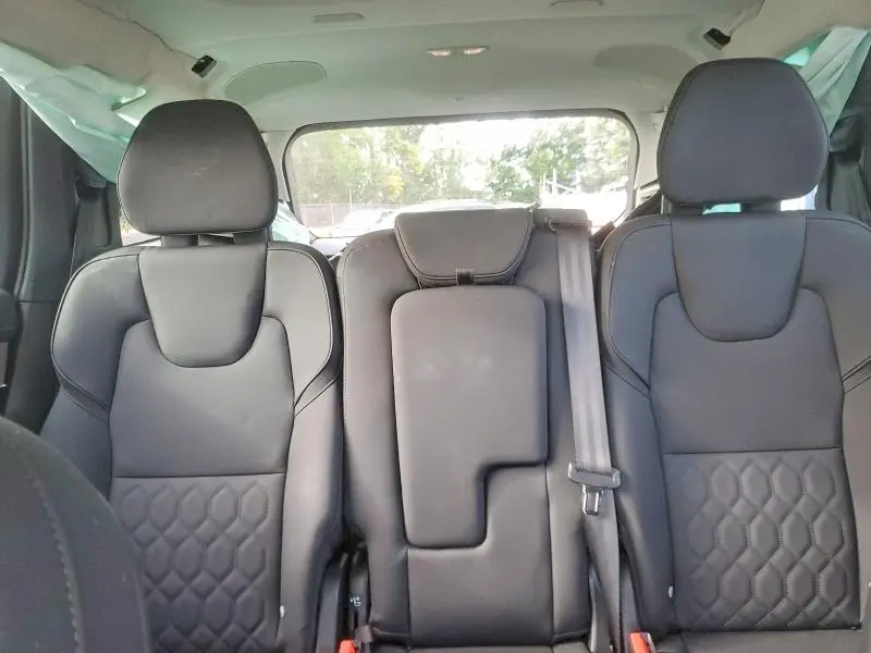 2026 VOLVO XC90 PLUS  
