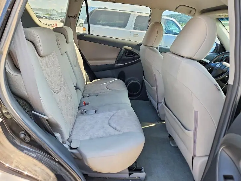 2011 TOYOTA RAV4 BASE  