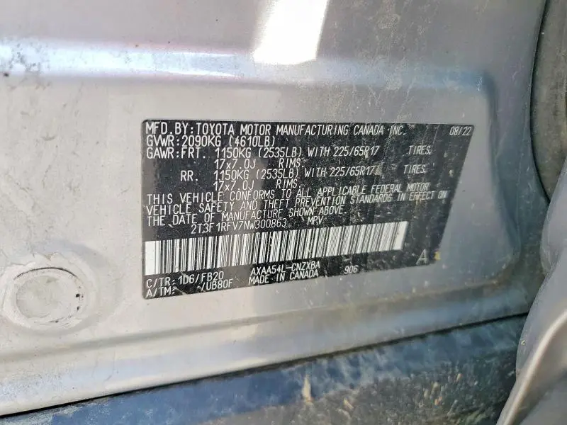 2022 TOYOTA RAV4 LE  