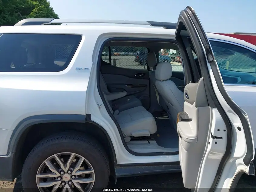 2018 GMC ACADIA SLE-2