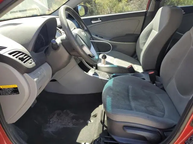 2013 HYUNDAI ACCENT GLS  