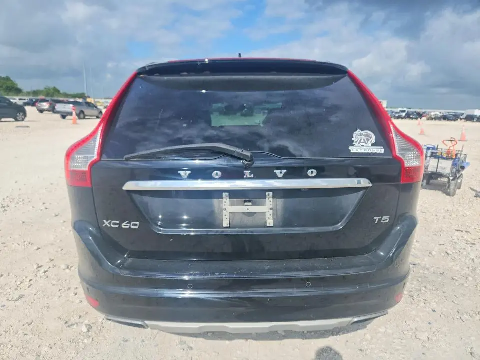 2017 VOLVO XC60 T5 INSCRIPTION  