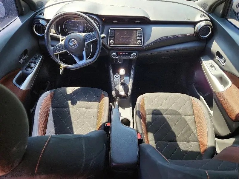2020 NISSAN KICKS SR  