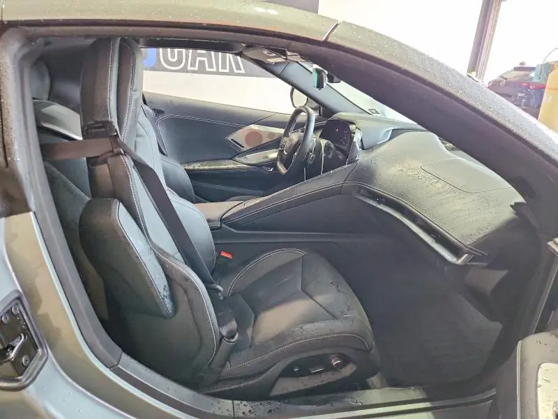 2024 CHEVROLET CORVETTE STINGRAY 2LT  