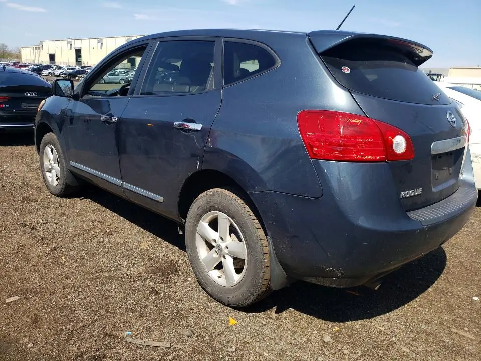 2012 NISSAN ROGUE S  