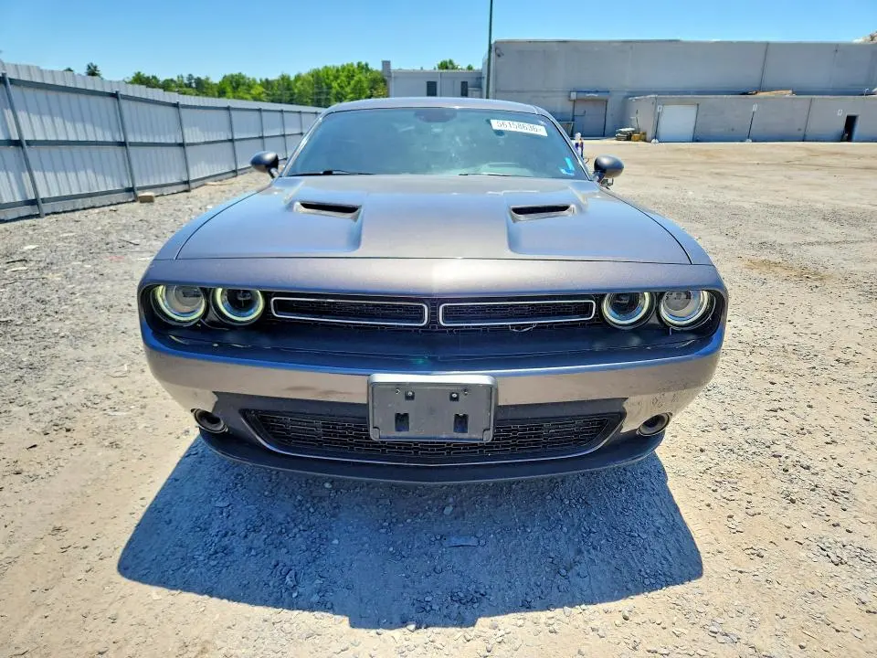 2021 DODGE CHALLENGER SXT  