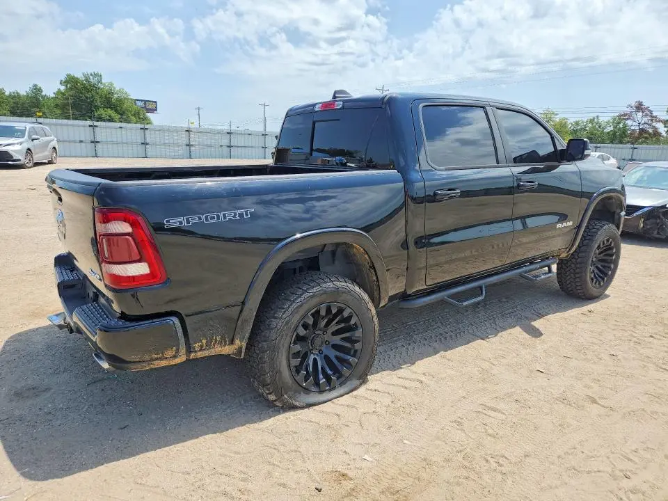 2020 RAM 1500 LARAMIE  