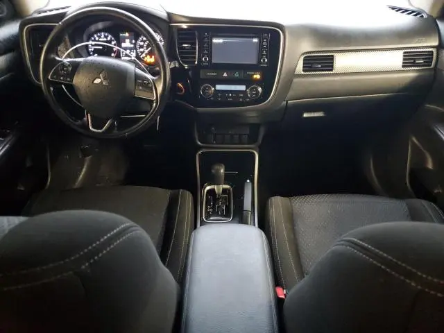 2017 MITSUBISHI OUTLANDER ES  