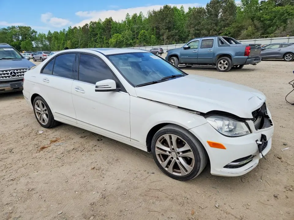 2014 MERCEDES-BENZ C 250  