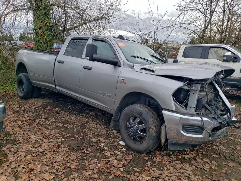 2022 RAM 3500 TRADESMAN  