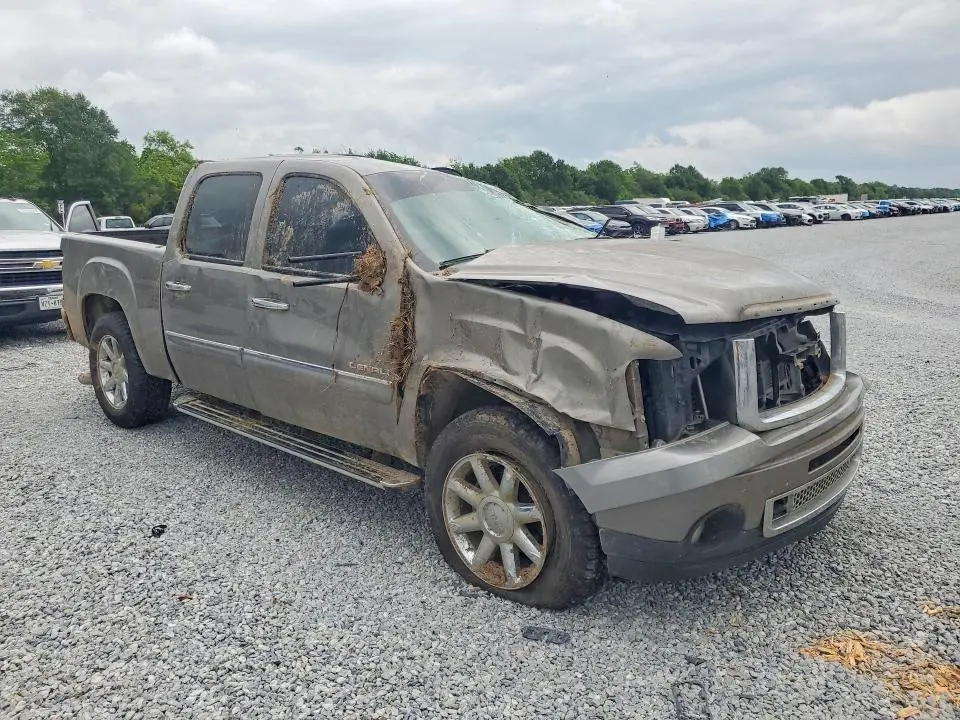 2013 GMC SIERRA K1500 DENALI  