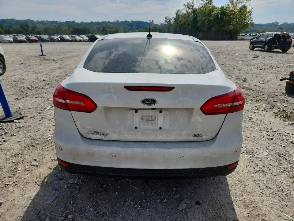 2018 FORD FOCUS SEL  