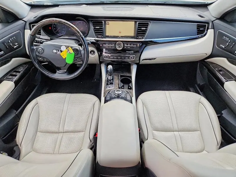 2015 KIA K900 LUXURY  