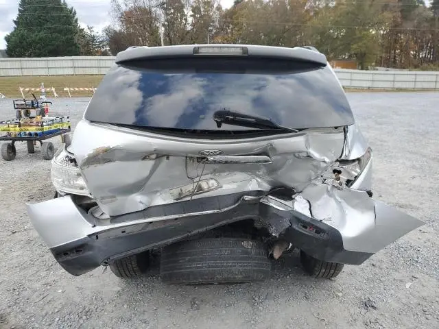 2011 TOYOTA HIGHLANDER BASE  