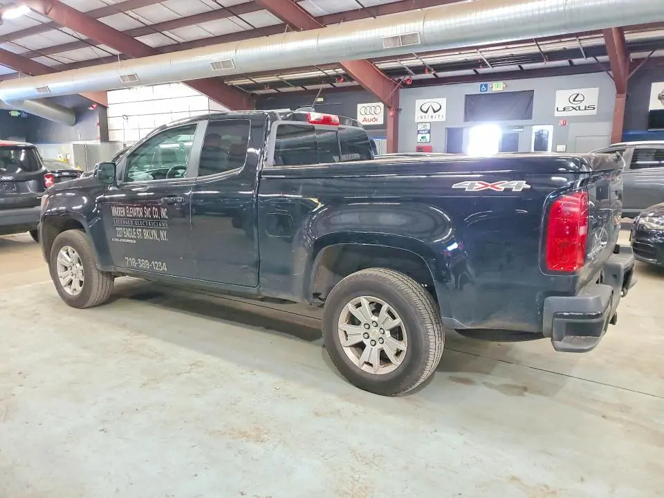 2022 CHEVROLET COLORADO LT  