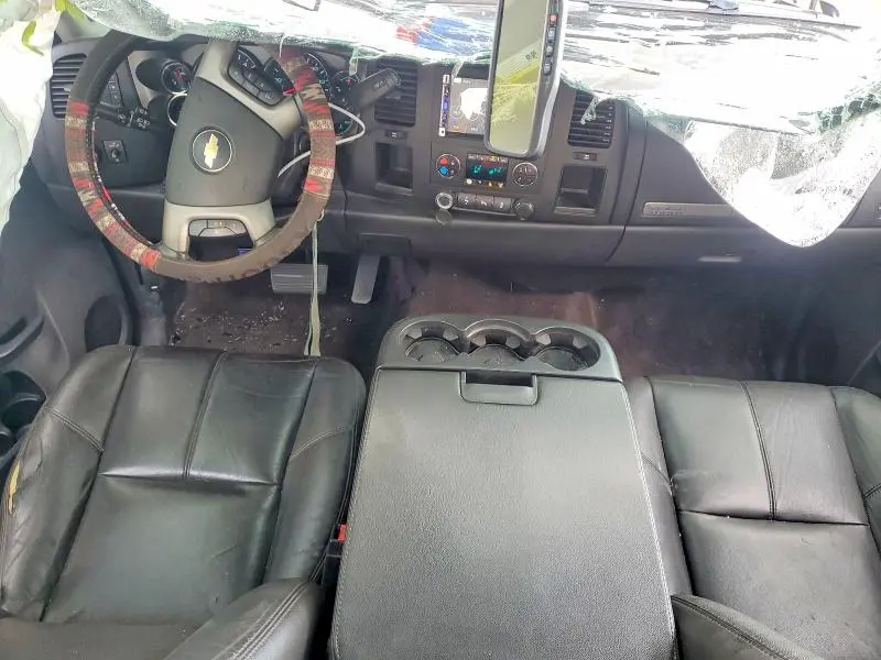 2013 CHEVROLET SILVERADO C1500 LT  