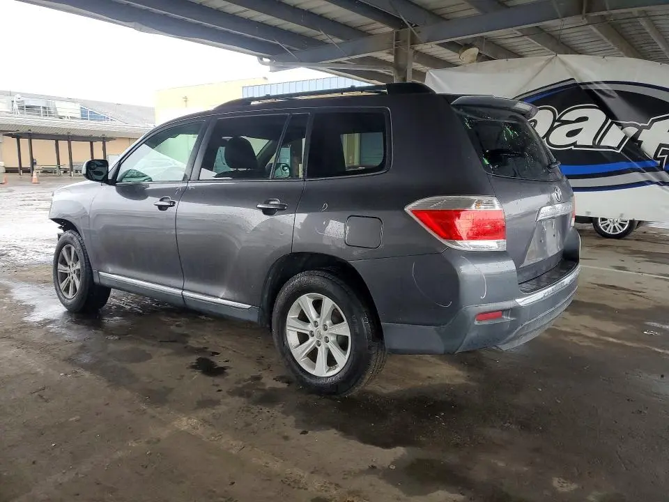 2013 TOYOTA HIGHLANDER BASE  